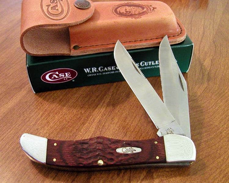 Case Folding Hunter 00189 jigged rosewood pocket knife with leather sheath
