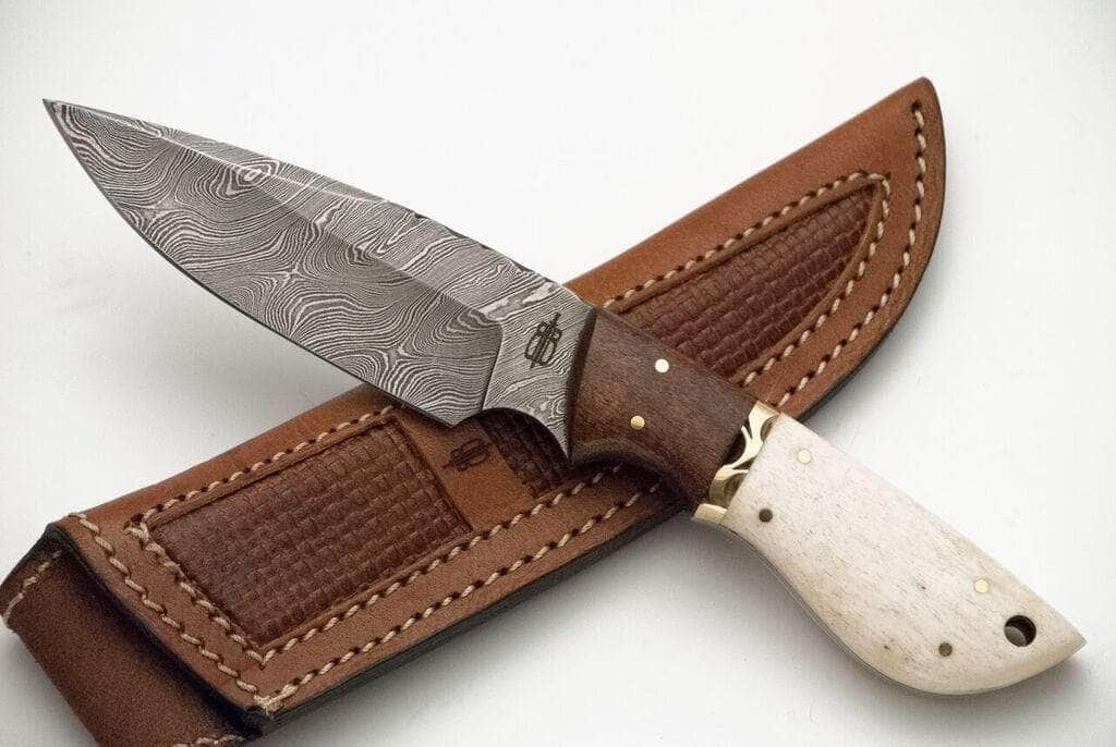 Hunting Knives | Fixed Blade & Folding Hunting Knives | Knife Depot
