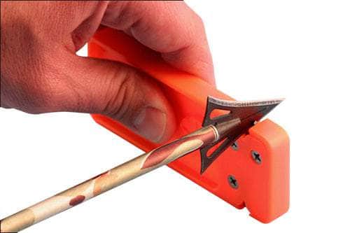 FPI 013C  ACCUSHARP BROADHEAD SHARPENER &amp; WRENCH