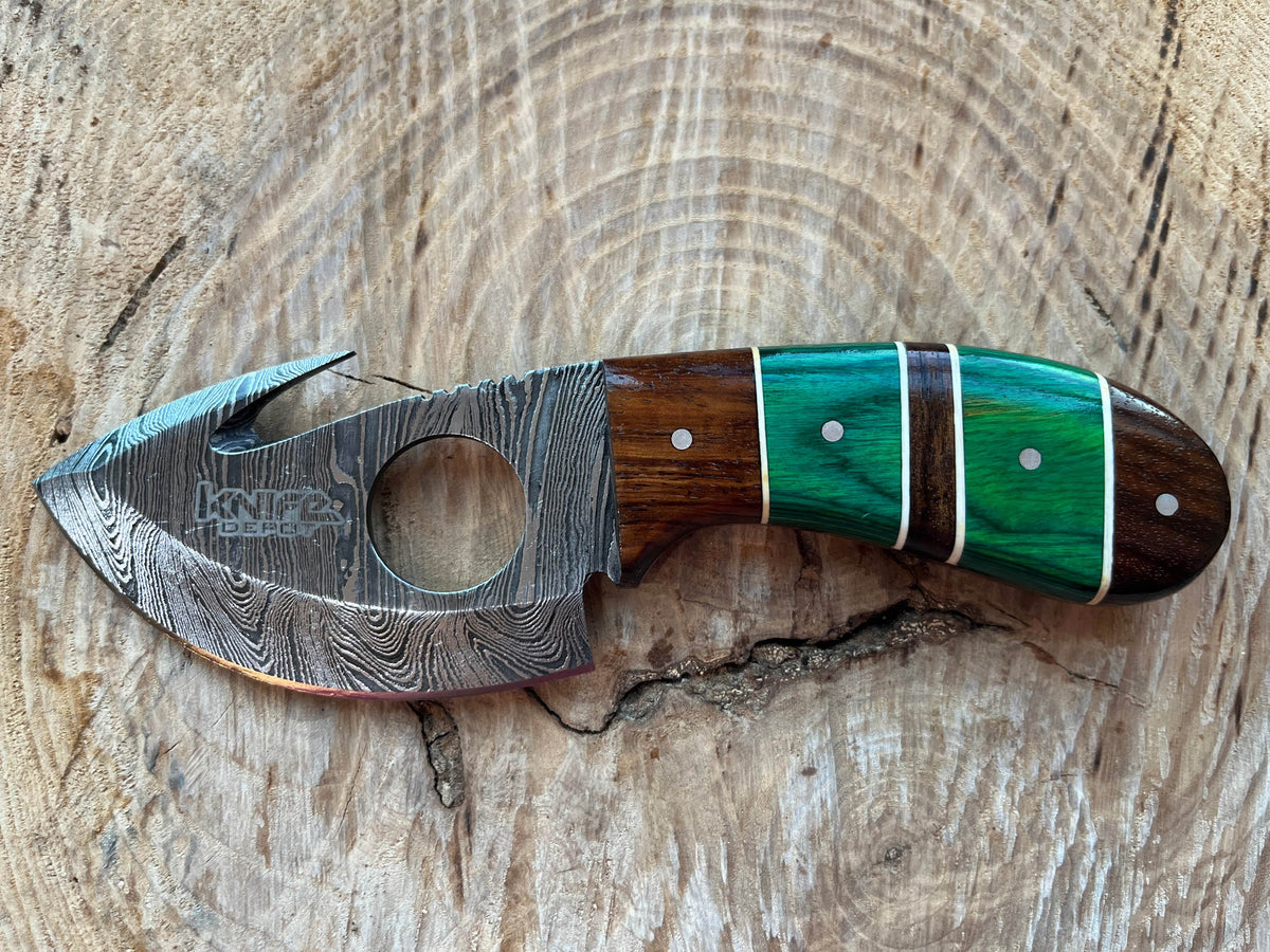 Handmade Damascus Gut Hook Hunting Knife, 3.5" Blade, Wood Handle, Sheath