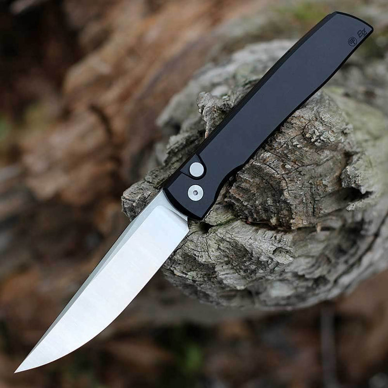 Boker Urban Trapper Automatic NXT 110062 – 3.35" MagnaCut, Black Aluminum