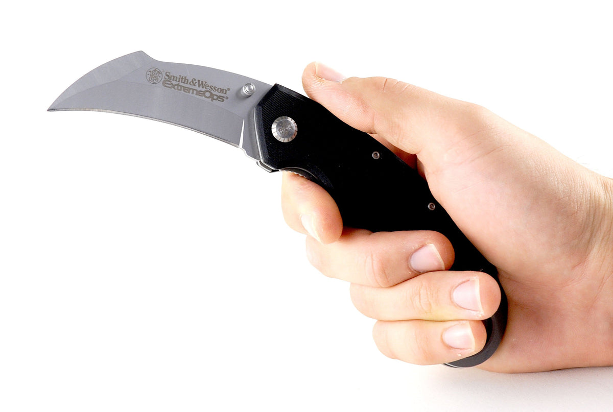 Smith & Wesson Smith & Wesson Extreme Ops Karambit, Black G10 Handle, Plain - CK33