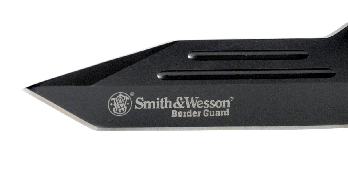 Smith & Wesson Border Guard 2, 4.4" Tanto Blade, Aluminum Handle with Trac-Tec Inserts