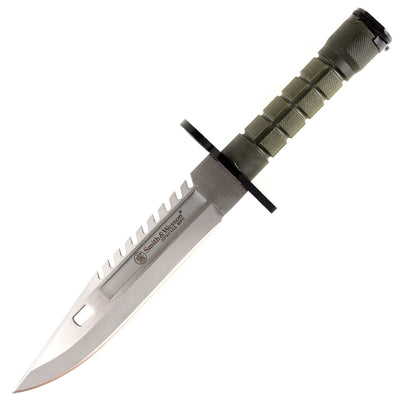 Shaq Knife vs Blatant Knife ($99 vs $60) 