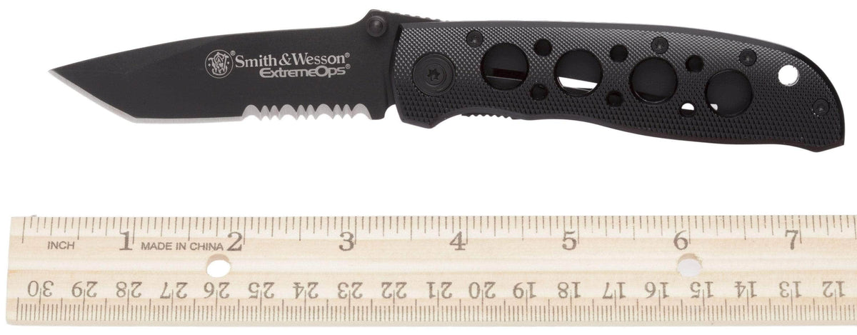 Smith & Wesson Bullseye Extreme OPS, 3.2" Combo Blade, Black Aluminum Handle - CK5TBS