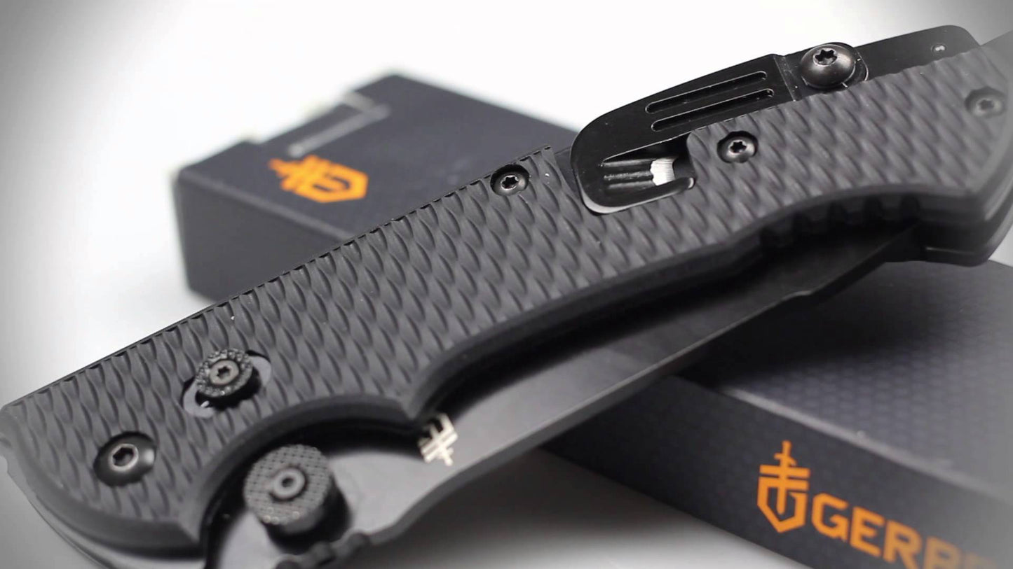 Gerber Hinderer CLS, Black Nylon Handle, Black Blade, ComboEdge
