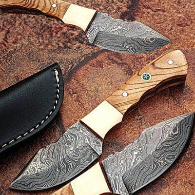 Custom Made Damascus Steel Skinner Knife w/ Olive Wood Handle Co